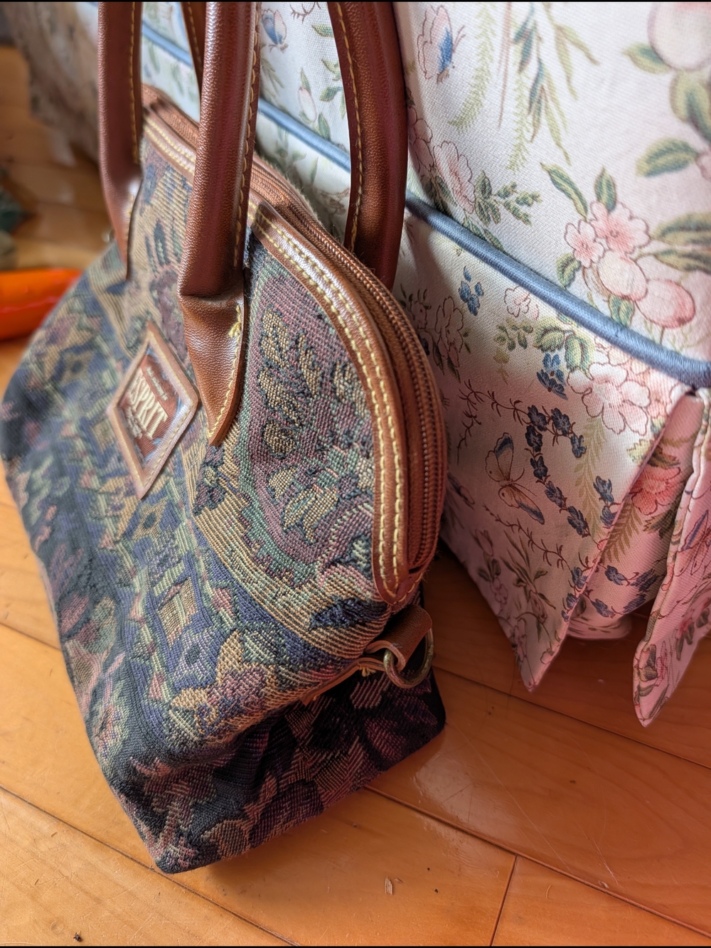 Vtg Esprit Floral Tapestry Handbag - Picture 4 of 9